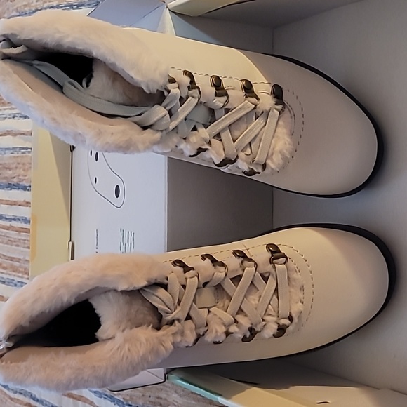 SOLD!!!! - Picture 5 of 11